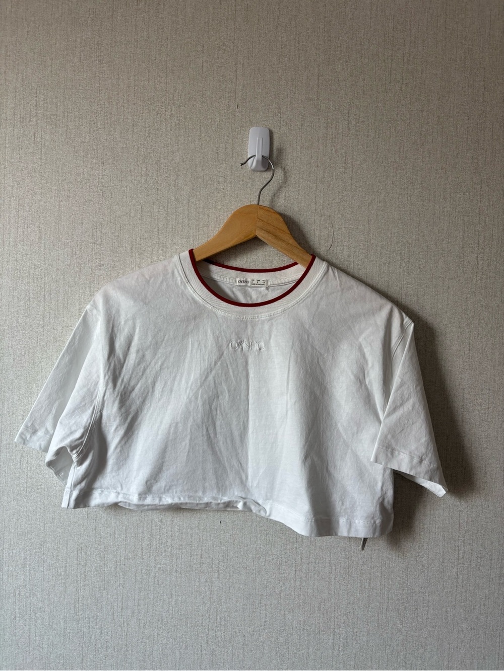 White Cropped Short Sleeve Tee with Red Neck Trim